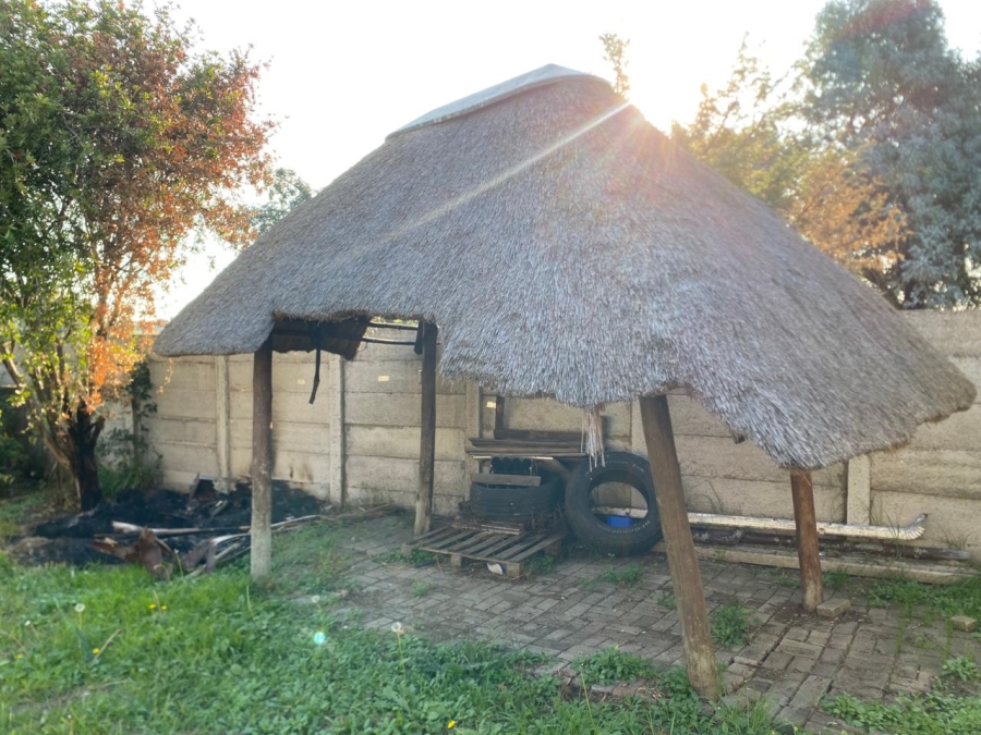 3 Bedroom Property for Sale in Cosmosrand Mpumalanga