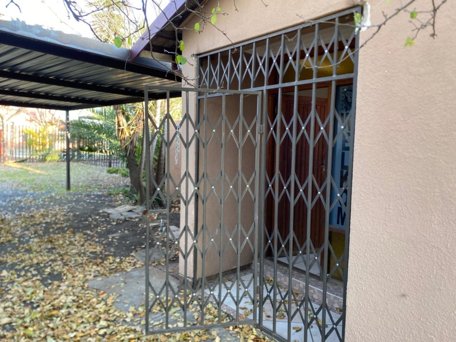 3 Bedroom Property for Sale in Cosmosrand Mpumalanga