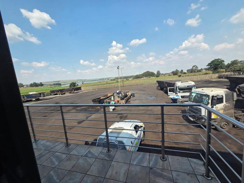 To Let Commercial Property for Rent in Naaupoort Mpumalanga