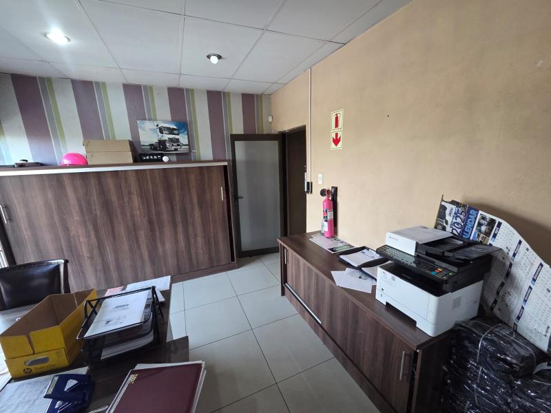 To Let Commercial Property for Rent in Naaupoort Mpumalanga