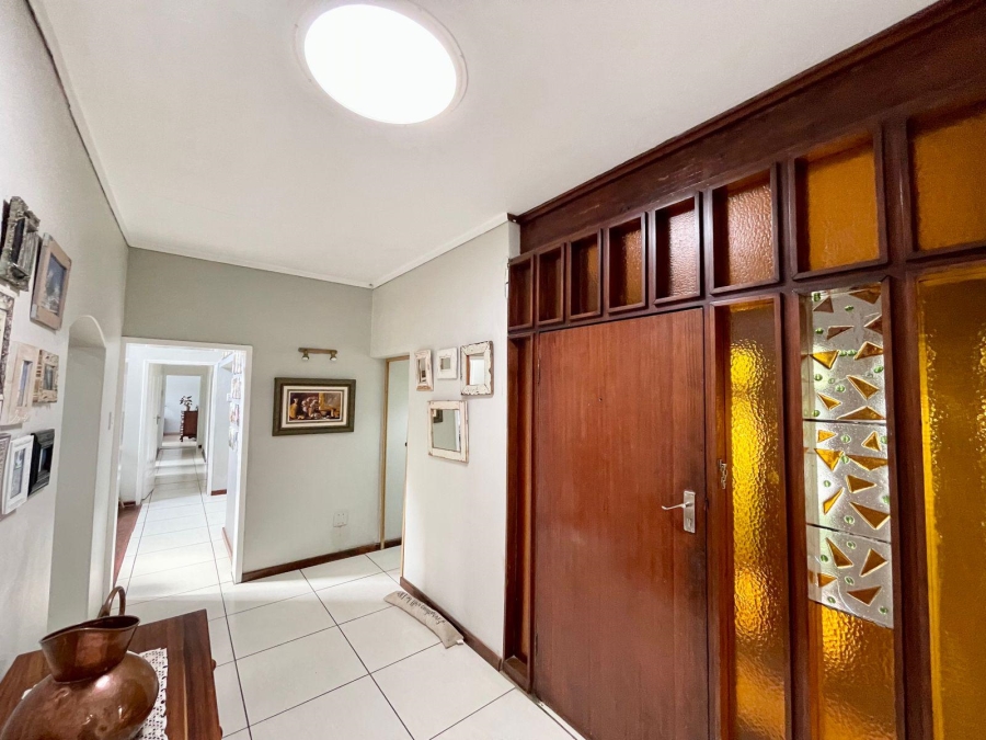5 Bedroom Property for Sale in Secunda Mpumalanga