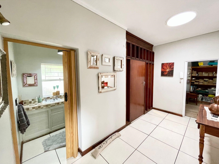 5 Bedroom Property for Sale in Secunda Mpumalanga