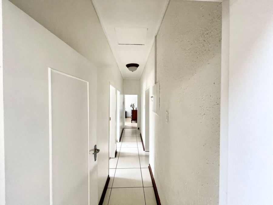 5 Bedroom Property for Sale in Secunda Mpumalanga
