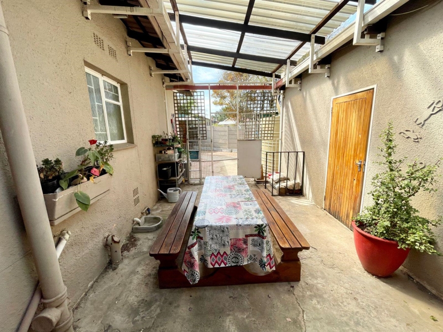 5 Bedroom Property for Sale in Secunda Mpumalanga