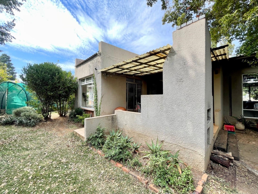 5 Bedroom Property for Sale in Secunda Mpumalanga