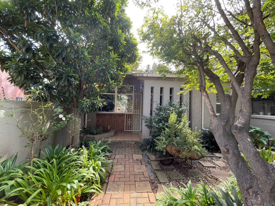 5 Bedroom Property for Sale in Secunda Mpumalanga