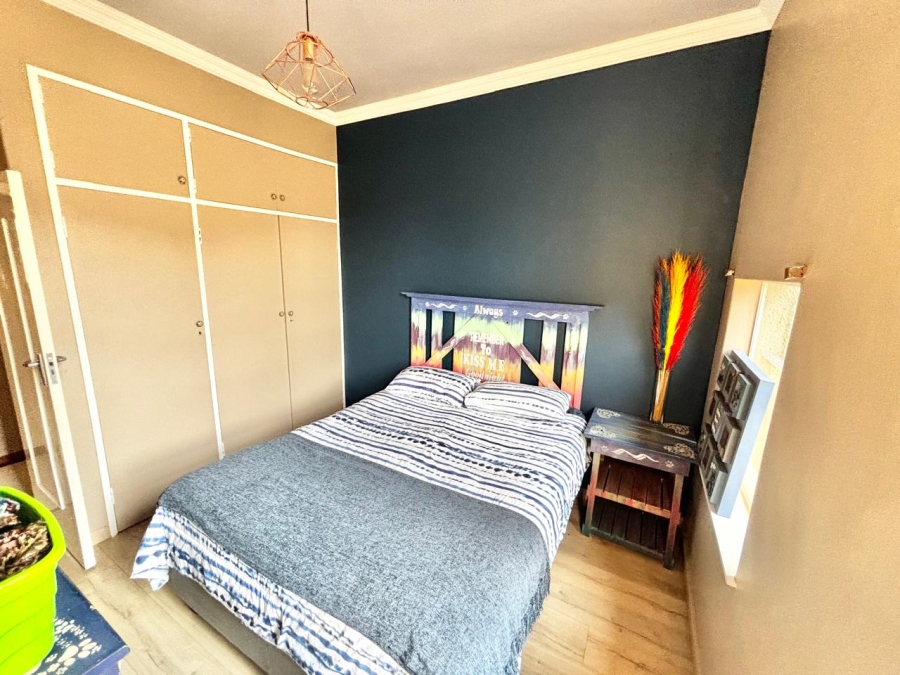 5 Bedroom Property for Sale in Secunda Mpumalanga