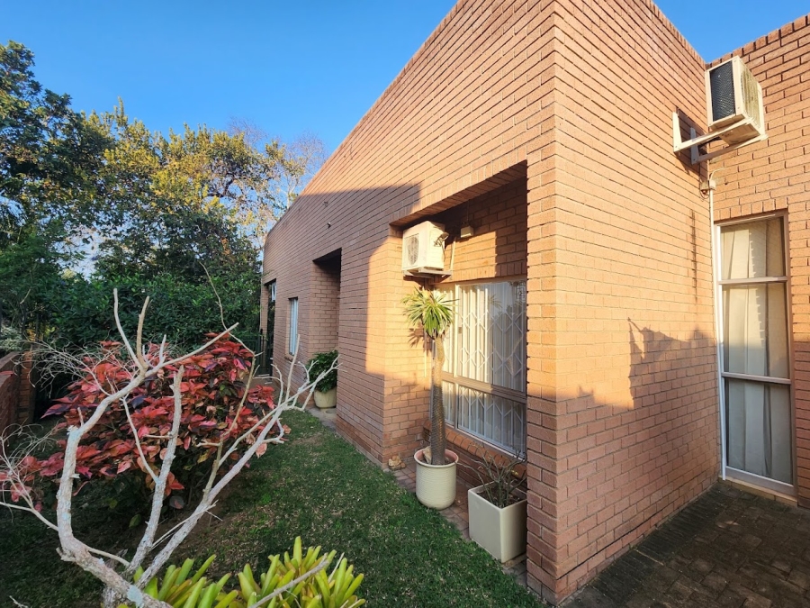 5 Bedroom Property for Sale in Nelspruit Ext 11 Mpumalanga