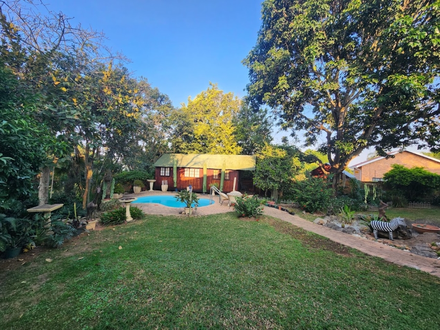 5 Bedroom Property for Sale in Nelspruit Ext 11 Mpumalanga