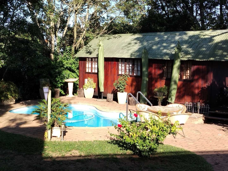 5 Bedroom Property for Sale in Nelspruit Ext 11 Mpumalanga