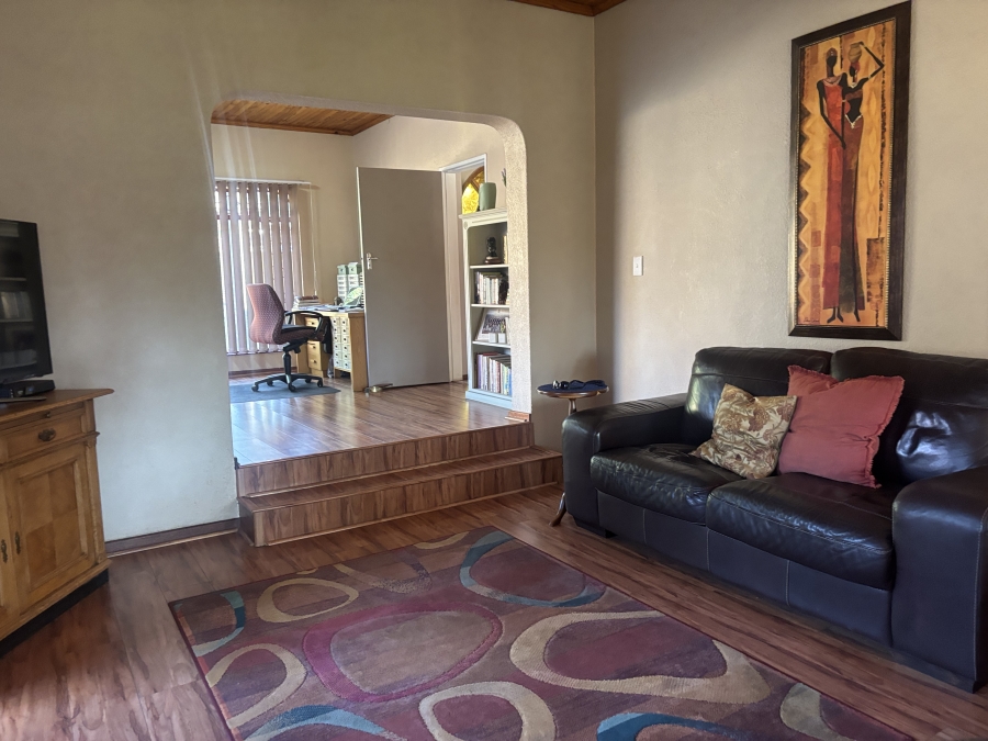 5 Bedroom Property for Sale in Ben Fleur Mpumalanga