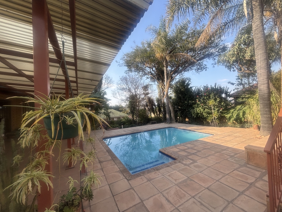 5 Bedroom Property for Sale in Ben Fleur Mpumalanga