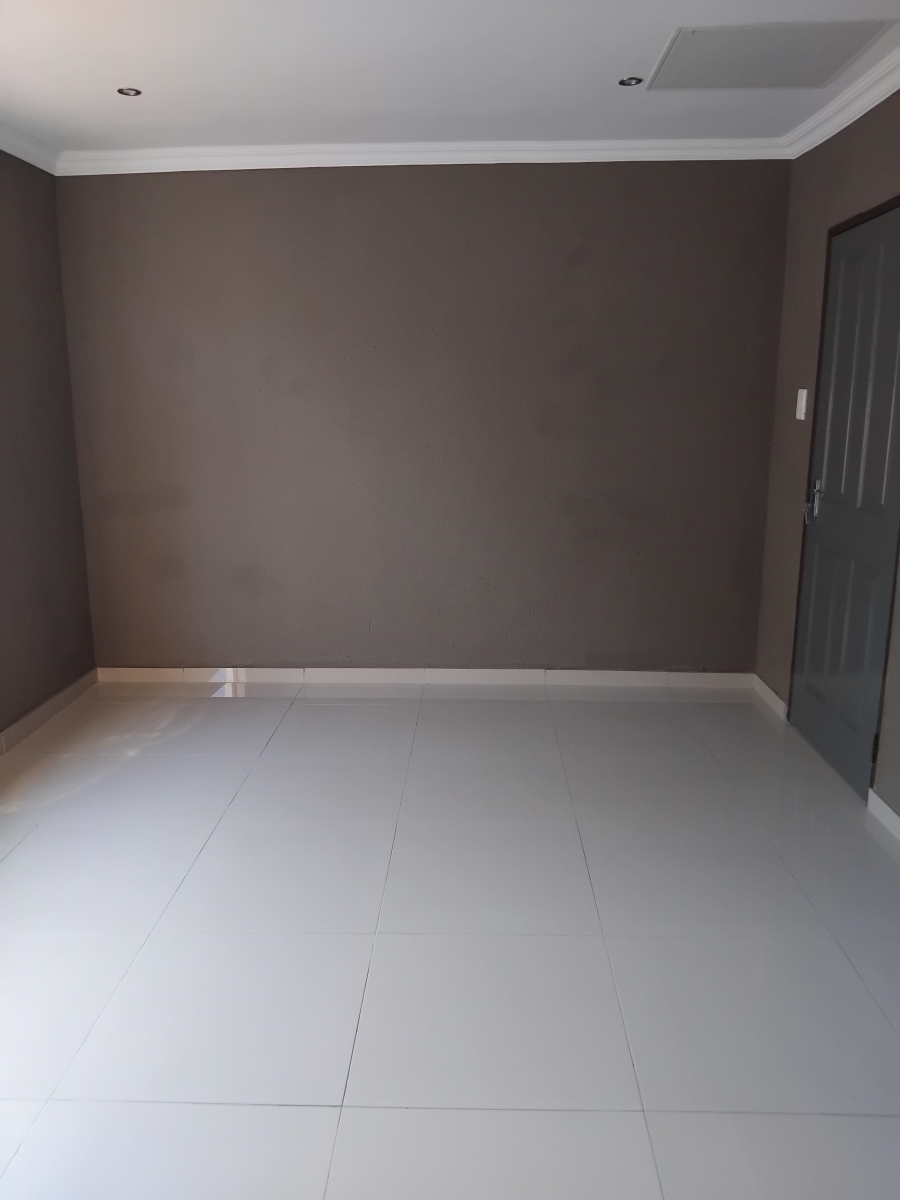 To Let 1 Bedroom Property for Rent in Barberton Mpumalanga