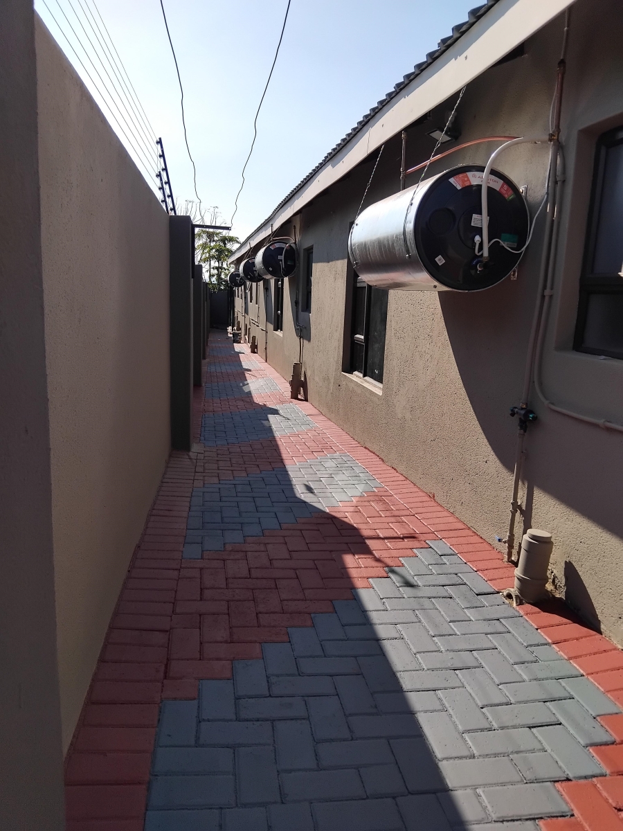 To Let 1 Bedroom Property for Rent in Barberton Mpumalanga