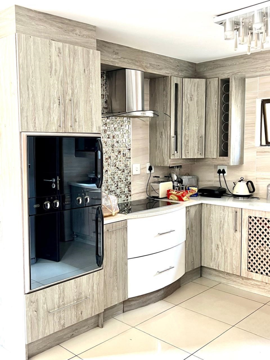 4 Bedroom Property for Sale in Ben Fleur Mpumalanga