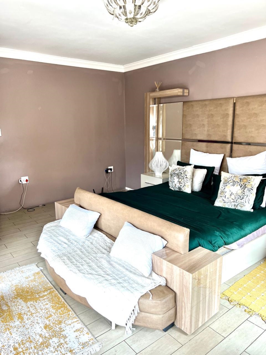 4 Bedroom Property for Sale in Ben Fleur Mpumalanga