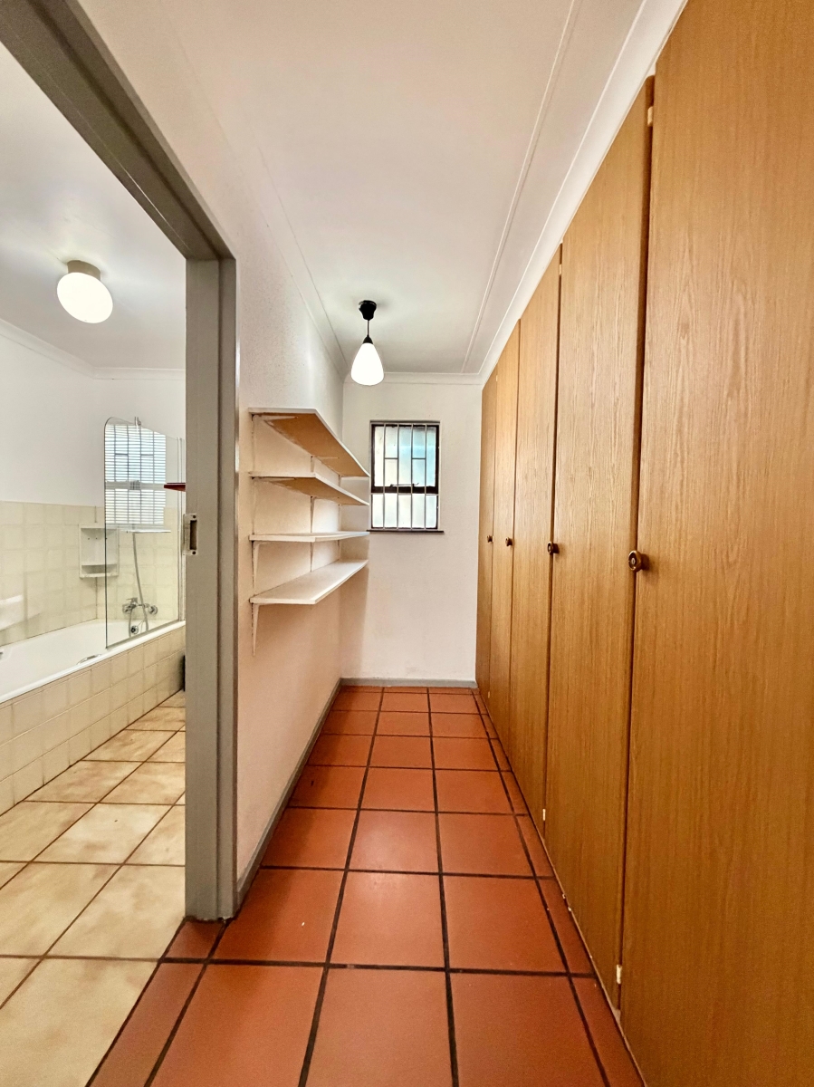 5 Bedroom Property for Sale in Secunda Mpumalanga