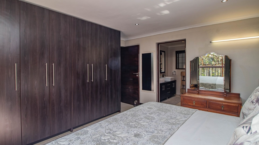 4 Bedroom Property for Sale in The Rest Nature Estate Mpumalanga