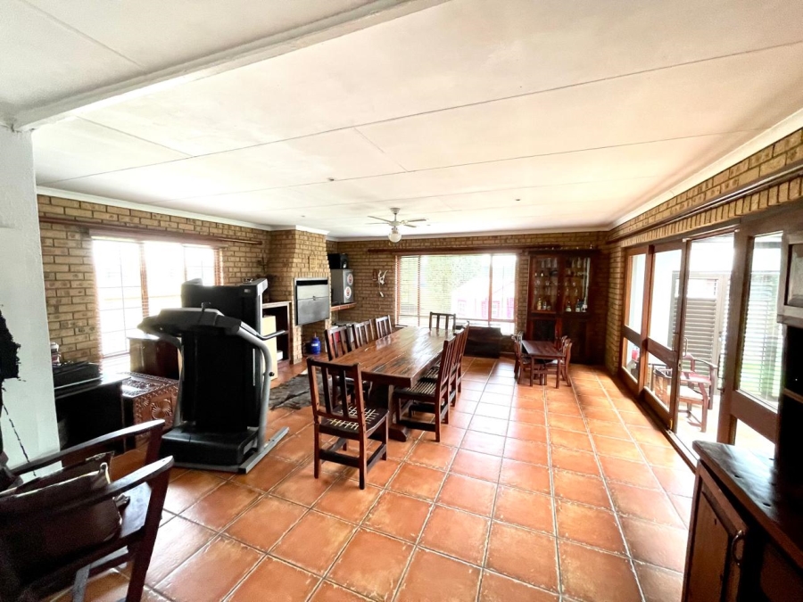 4 Bedroom Property for Sale in Secunda Mpumalanga