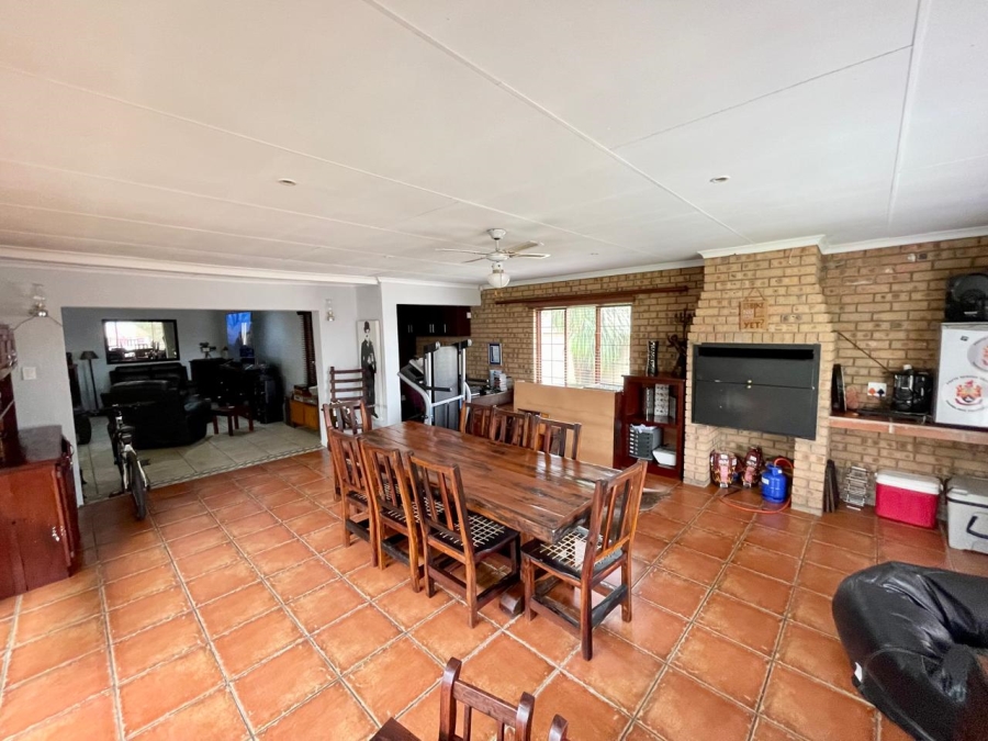 4 Bedroom Property for Sale in Secunda Mpumalanga