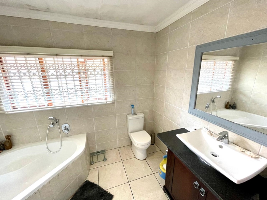 4 Bedroom Property for Sale in Secunda Mpumalanga