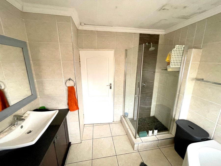 4 Bedroom Property for Sale in Secunda Mpumalanga