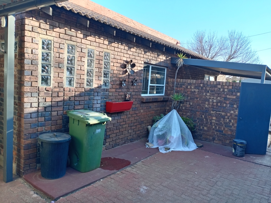 4 Bedroom Property for Sale in Evander Mpumalanga