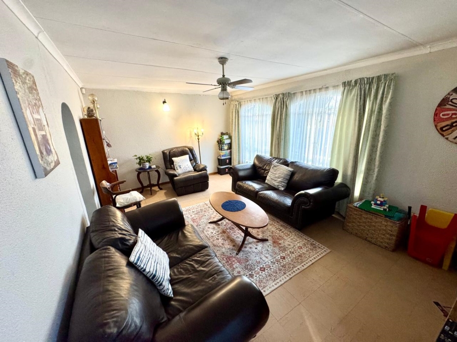 4 Bedroom Property for Sale in Secunda Mpumalanga