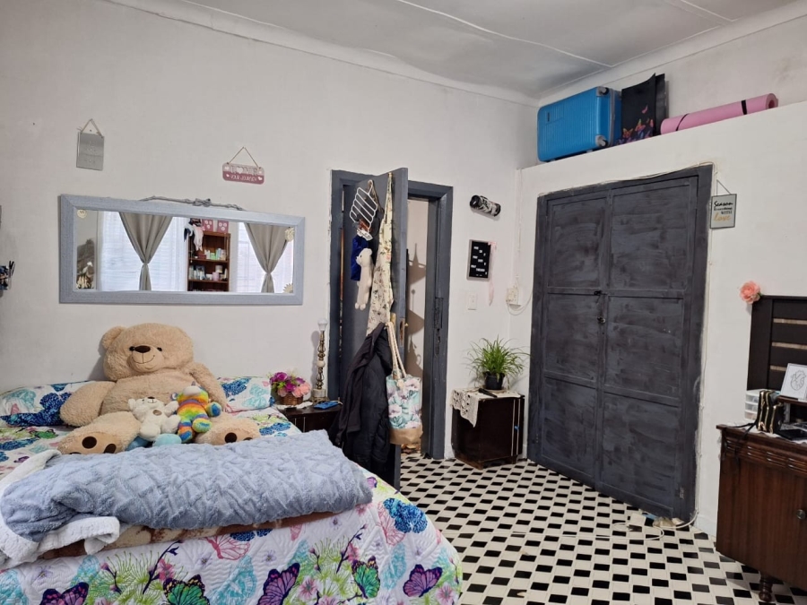 6 Bedroom Property for Sale in Volksrust Mpumalanga