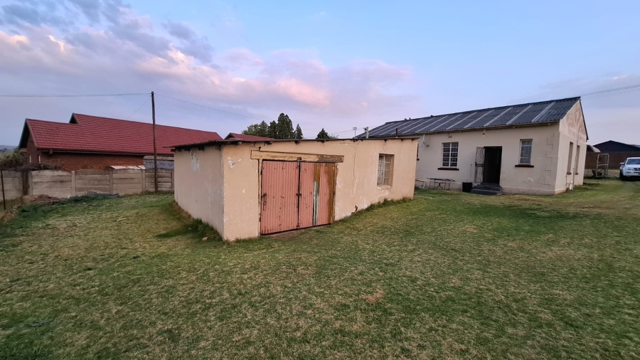 6 Bedroom Property for Sale in Volksrust Mpumalanga