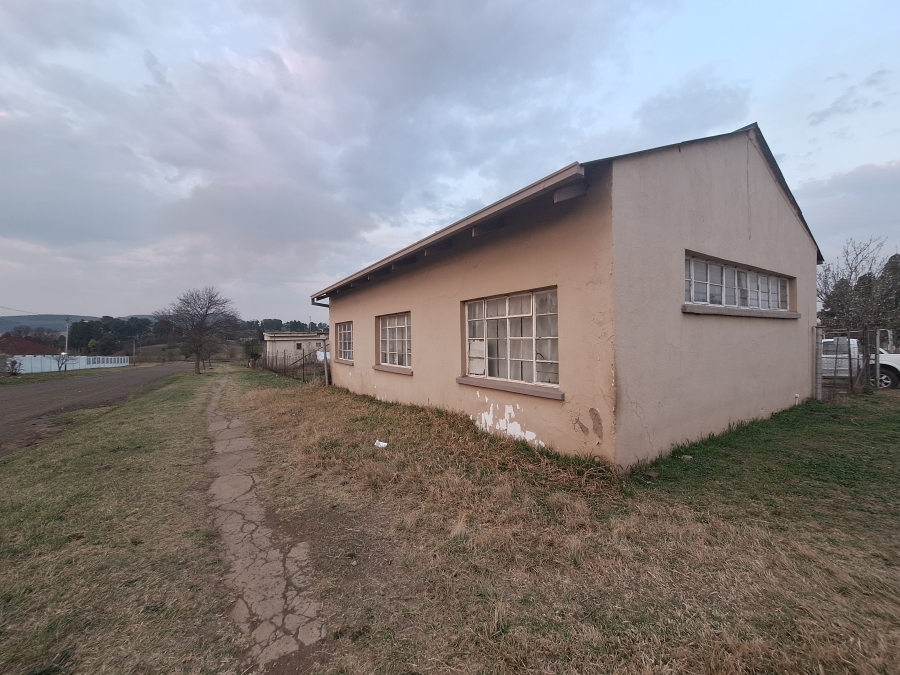 6 Bedroom Property for Sale in Volksrust Mpumalanga