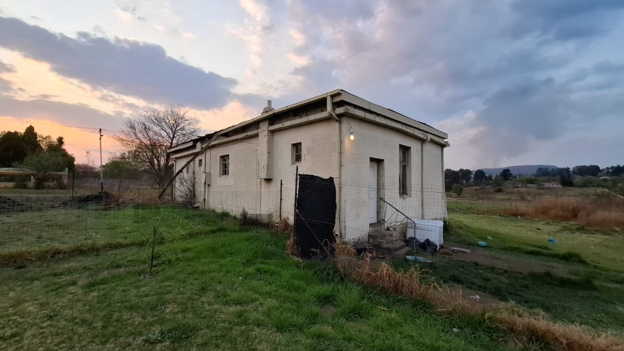 6 Bedroom Property for Sale in Volksrust Mpumalanga