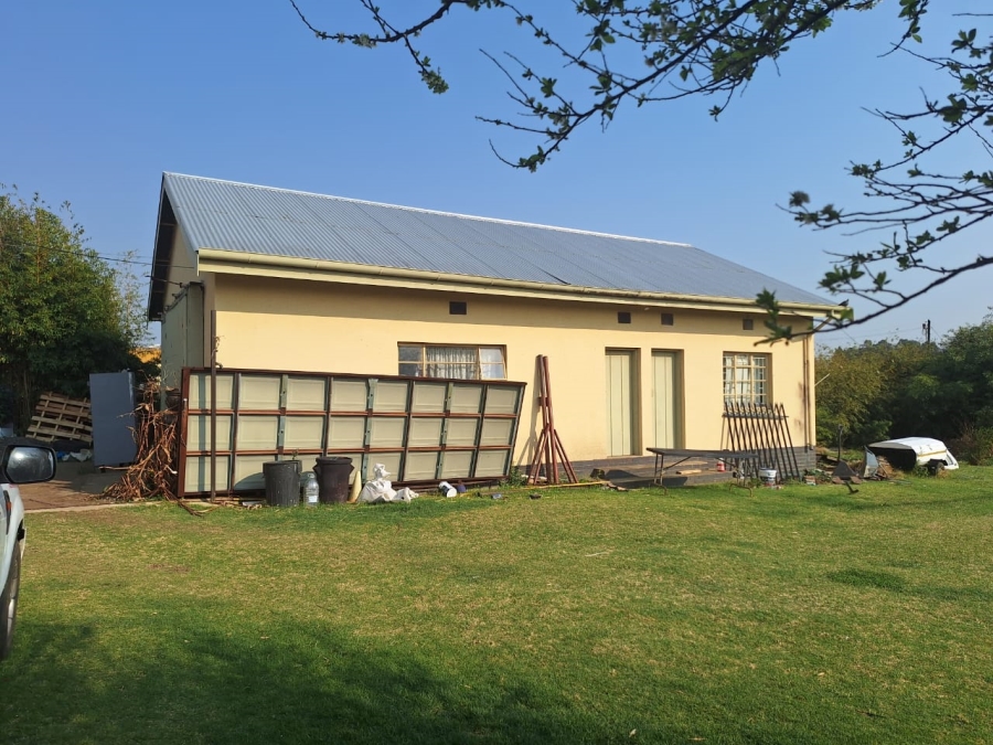 3 Bedroom Property for Sale in Volksrust Mpumalanga