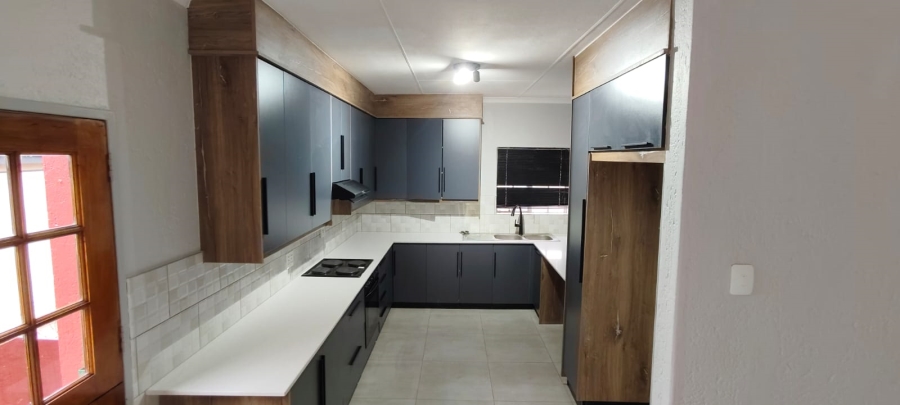 To Let 2 Bedroom Property for Rent in Nelspruit Mpumalanga