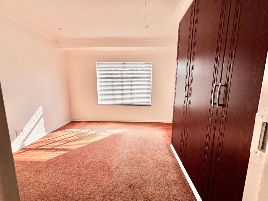 4 Bedroom Property for Sale in Secunda Mpumalanga