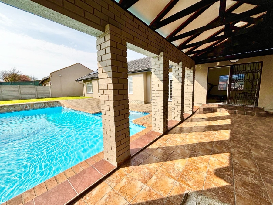 4 Bedroom Property for Sale in Secunda Mpumalanga