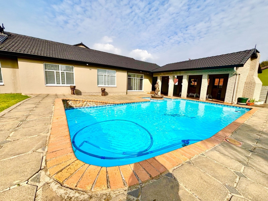 4 Bedroom Property for Sale in Secunda Mpumalanga