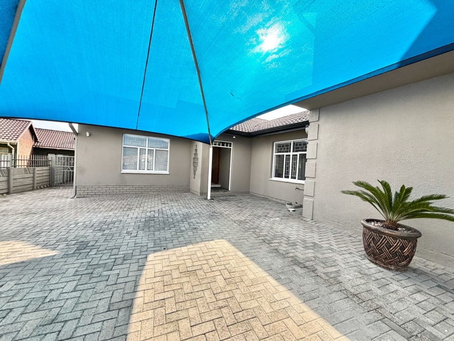 4 Bedroom Property for Sale in Secunda Mpumalanga