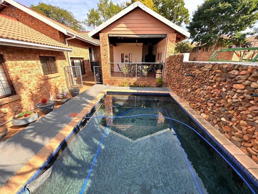 4 Bedroom Property for Sale in Steiltes Mpumalanga