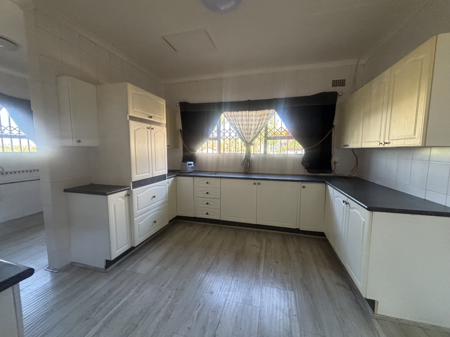 3 Bedroom Property for Sale in Ben Fleur Mpumalanga