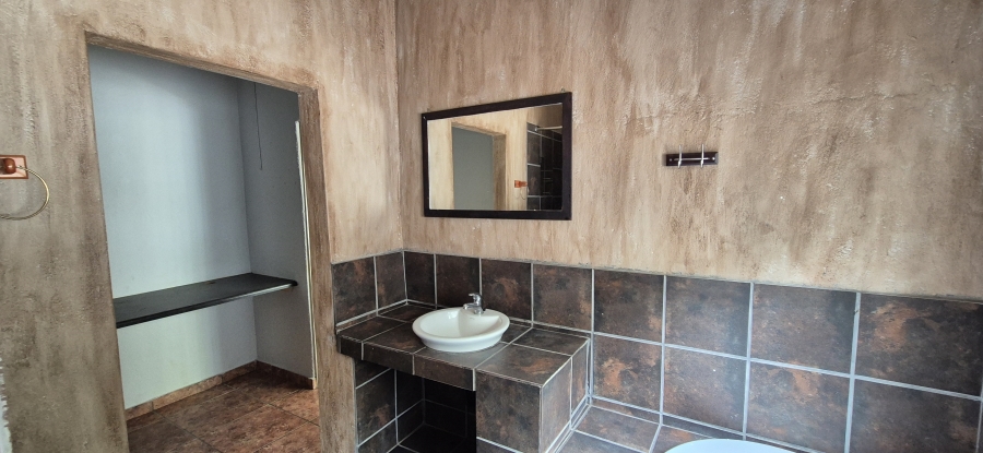 7 Bedroom Property for Sale in Nelspruit Rural Mpumalanga