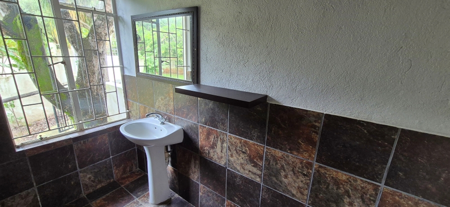 7 Bedroom Property for Sale in Nelspruit Rural Mpumalanga