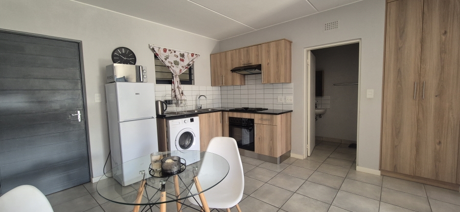 1 Bedroom Property for Sale in West Acres Mpumalanga