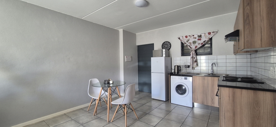 1 Bedroom Property for Sale in West Acres Mpumalanga