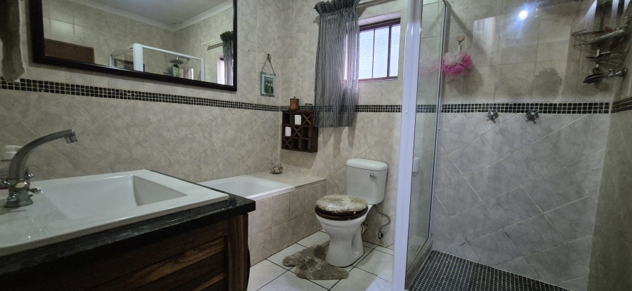 3 Bedroom Property for Sale in West Acres Mpumalanga