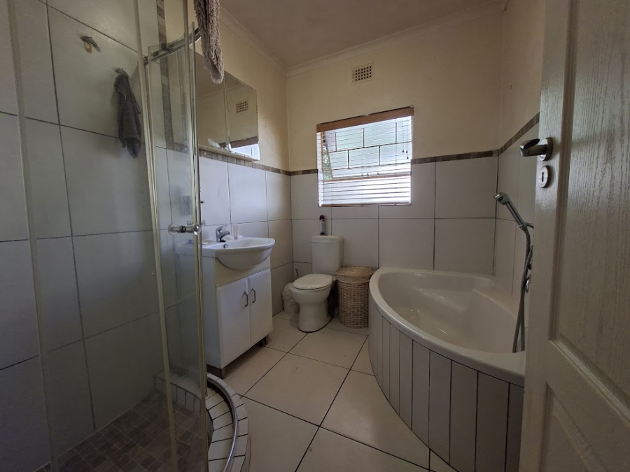 4 Bedroom Property for Sale in West Acres Ext 8 Mpumalanga