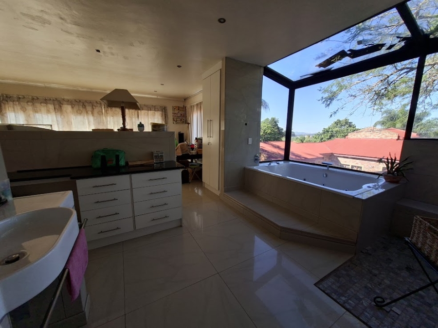 4 Bedroom Property for Sale in West Acres Ext 8 Mpumalanga