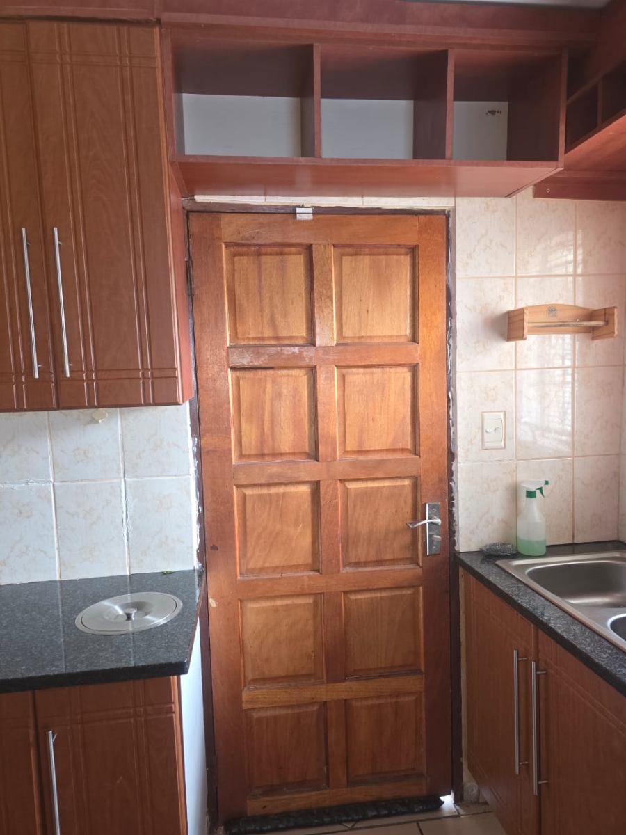 To Let 3 Bedroom Property for Rent in Kamagugu Mpumalanga