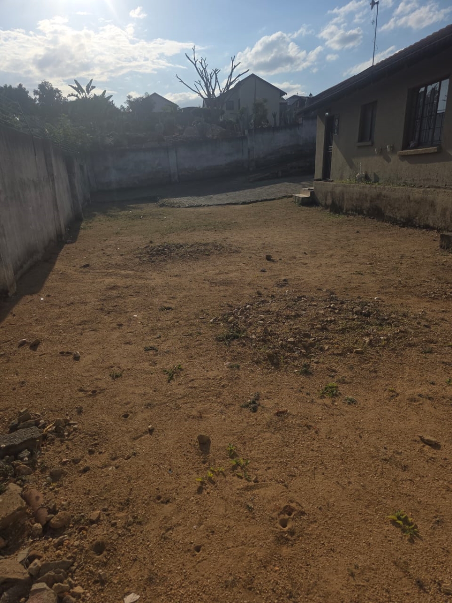To Let 3 Bedroom Property for Rent in Kamagugu Mpumalanga