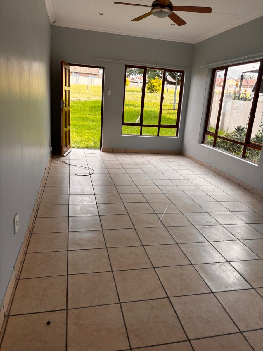 3 Bedroom Property for Sale in Reyno Ridge Mpumalanga